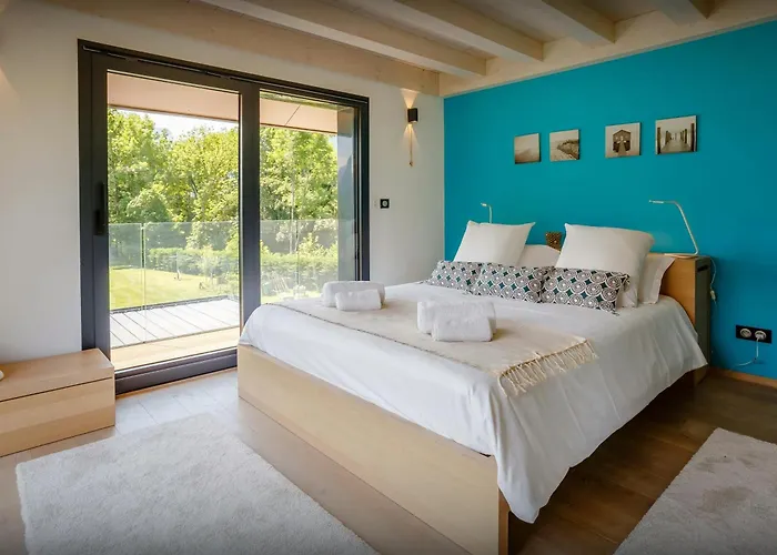Lomatika - Ovo Network Villa *