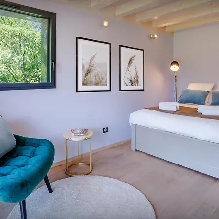 Lomatika - Ovo Network Villa *